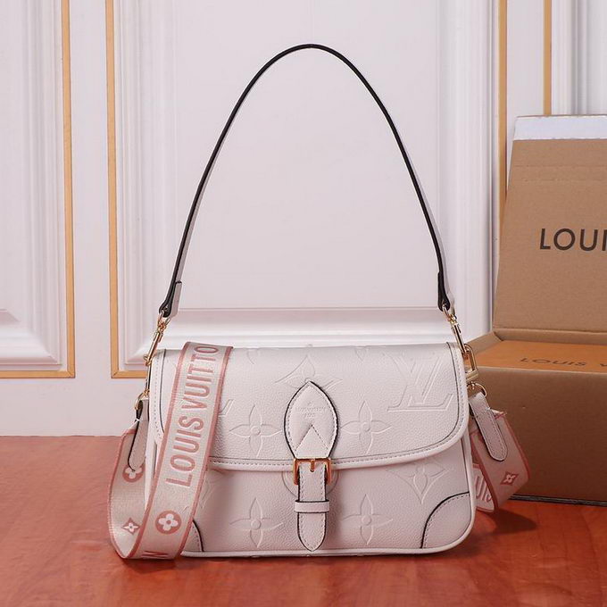 Louis Vuitton 2024 Diane Bag ID:20241115-36